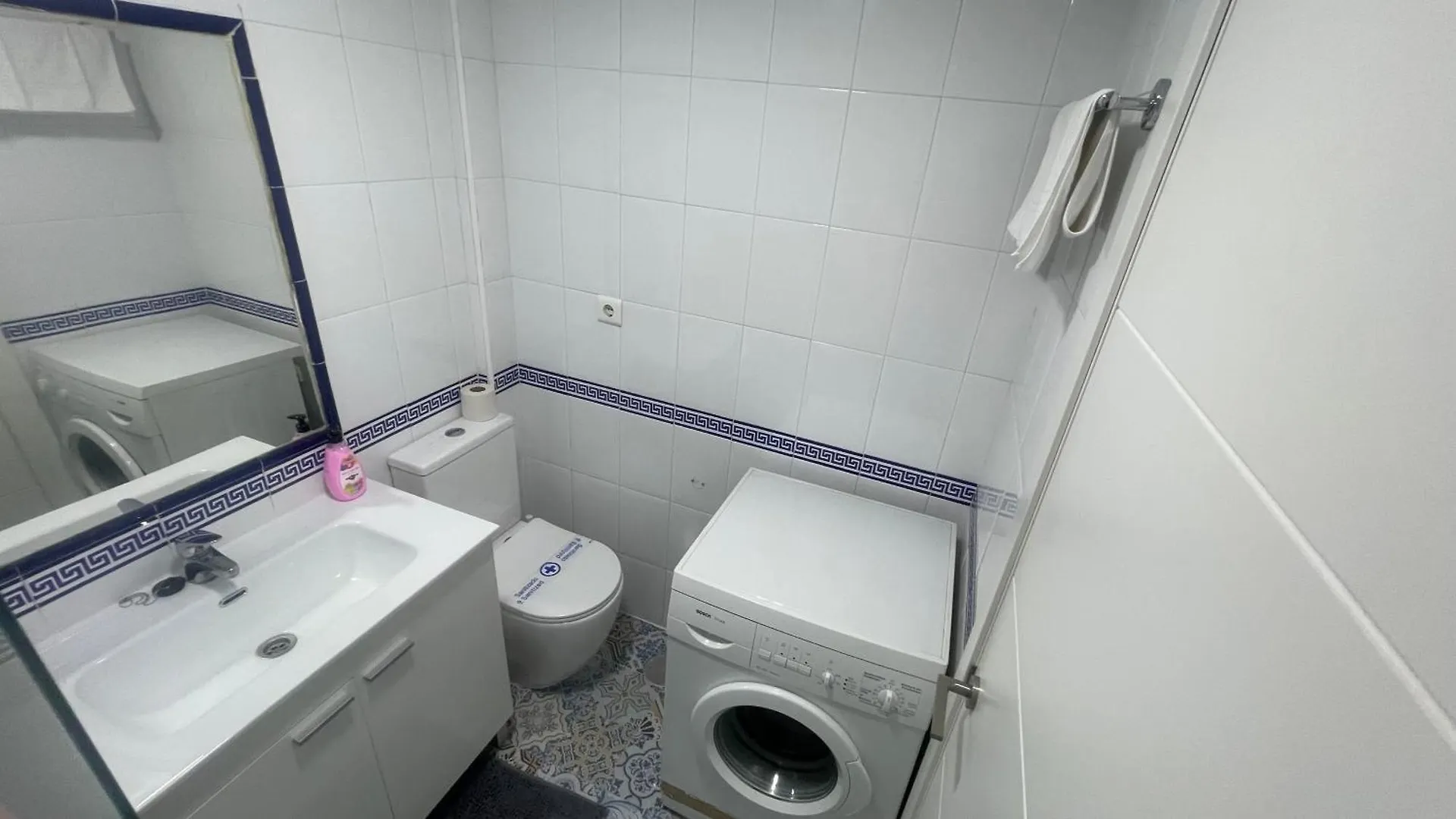 Apartamento Apartamento Con Vista A La Piscina Benalmádena 0*,